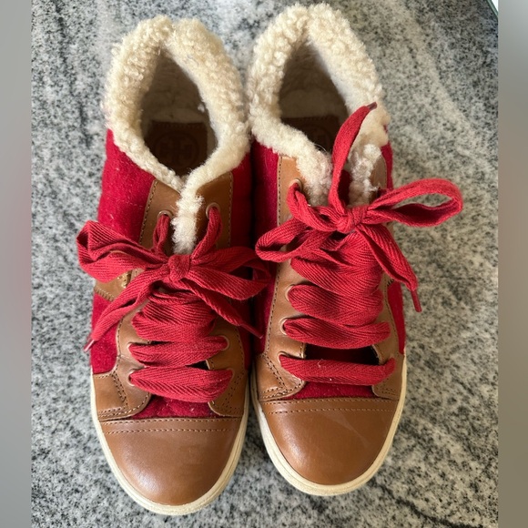 Tory Burch sneakers - Picture 1 of 5